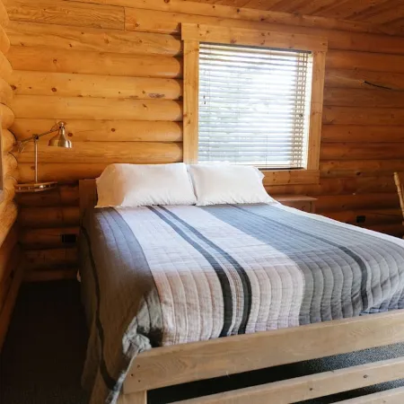 Bunkhouse 4 at Gallatin Canyon Cabins