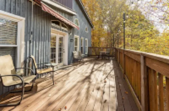 Spacious House on the Water - Lake Cumberland