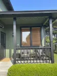 Close to the beach, redwood forest and restaurants yet private.