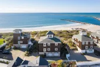 Experience Paradise! Stunning Beachfront Home, Your Ultimate Coastal Retreat! Hotels near Roger Wheeler State Beach