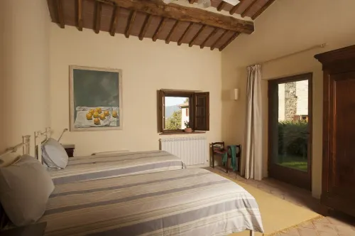 Luxury Cortona View Hilltop Villa