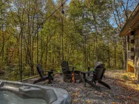 Rustic Log Cabin Retreat, Hot Tub + Firepit Hotels in Cherry Log