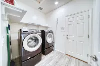 Goodyear Retreat w/ Heated Pool, Fire Pit & Near Goodyear Ballpark