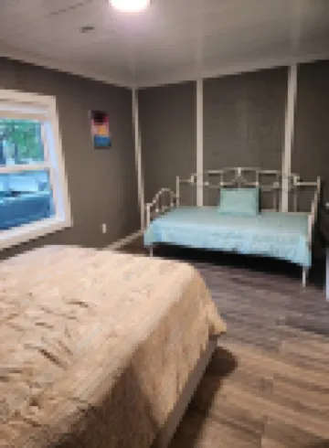 Cozy Cabin Minutes from Lake Martin