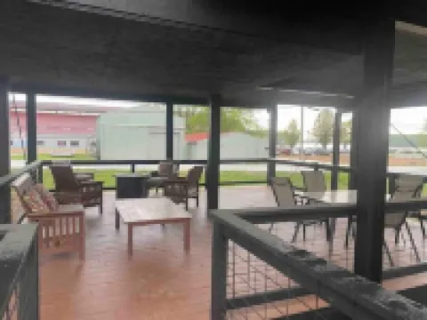 Rafton 2 Home Hotels in Grafton