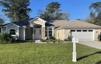 Gorgeous Heated Pool Home Built in 2020 with Jacuzzi- 5.3 mi from INTL Airport… - 私人泳池