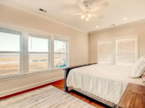 Winyah Bay House! 4 Bedroom/3.5 Bath Home with Magnificent Views Hotels in Georgetown