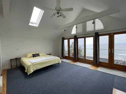 Stunning direct waterfront beach house!
