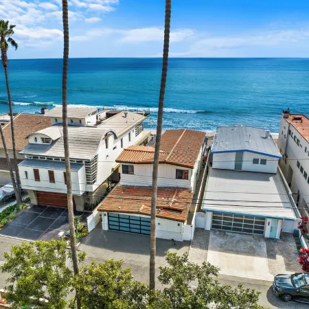 Spacious 5-Bedroom Beachfront Home on Beach Road!  STR24-0030