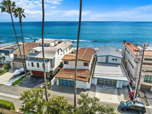 Spacious 5-Bedroom Beachfront Home on Beach Road!  STR24-0030