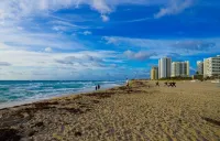 1Br 1Bth at The Palm Beach Singer Island Resort Hotel! DIRECT OCEAN VIEW!