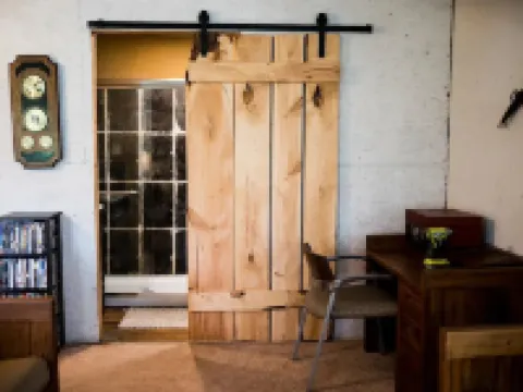 Rustic Barnstay on 66 acres Hoteles en Municipio de Pine Grove