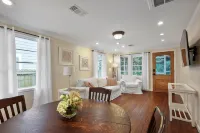 Cozy 2-bedroom cottage near Bay Saint Louis Harbor