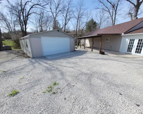 Mark Twain lake getaway at Blue Lagoon! Hotels in Ralls County