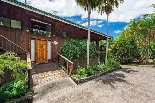 Papa Belle 3.5 Acre Estate w/Pool, Spa, Epic Ocean Views, and Orchard