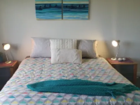 Views of Redwall Valley and close to beaches and wineries. ヤリンガップのホテル