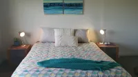 Views of Redwall Valley and close to beaches and wineries. Hotels in Yallingup