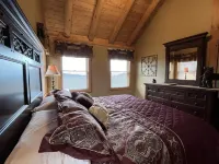 Amazing log home with views that abound!