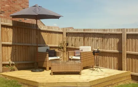 Flint Cottage - a charming home and dog friendly!