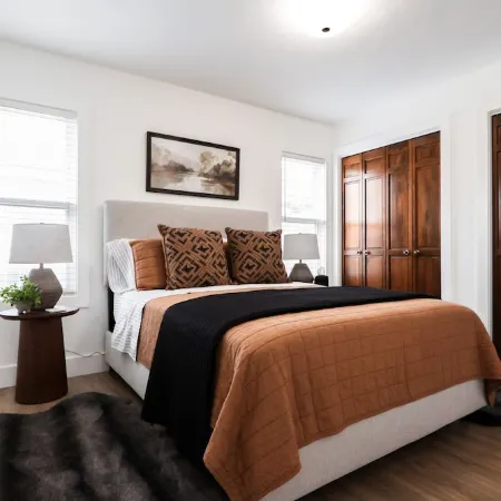 GORGEOUS Autumn Arbor Condo - 2 Blks BYUI,, 2 Car Garage, 2 Bed, 2 Bath, Office