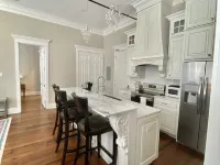 Historic downtown apartment on main street Hotels in Crowley