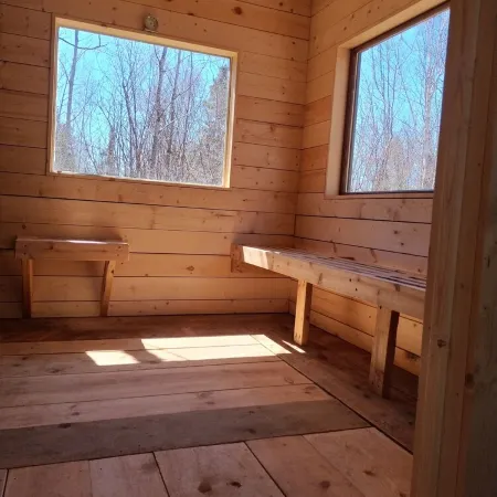 Charming and Secluded North Shore Cabin and Sauna  two miles from Grand Marais!