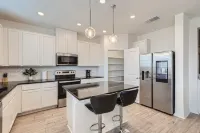 Serenity Haven: Charming 5 Bed with Moden Amenities