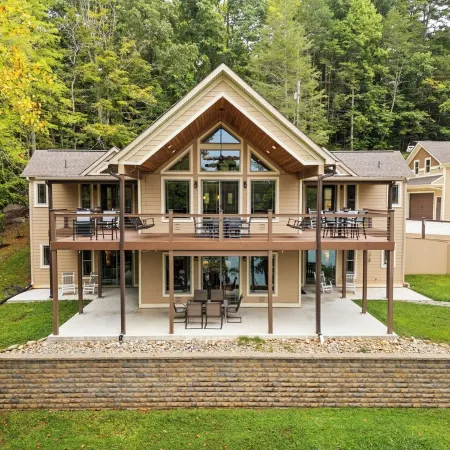 Norris Lakefront Retreat! King Suites, Private 2 Slip Dock, Firepit - 2027 Open!