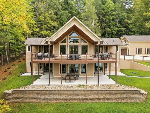 Norris Lakefront Retreat! King Suites, Large Private Dock, Firepit, Great Views