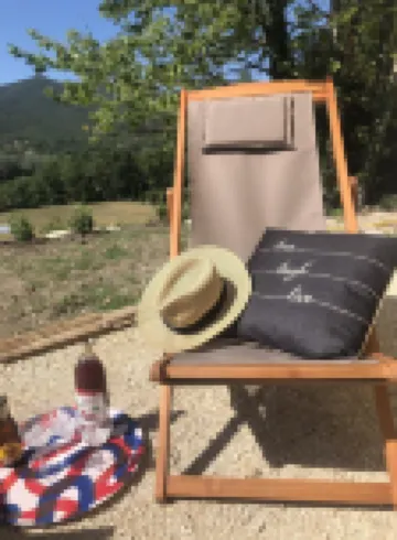 Villa in Dieulefit in Drome Provençale with views of nature and mountains