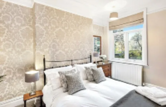 The Stanley Suite -1 bedroom apt, Harrogate. Free Parking. Garden. Dog Friendly.