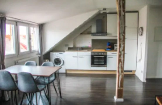 EXCLUSIVE 2 BR. Top floor apartment in a great location!