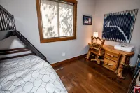 Whitefish Downtown Cottage on the River Trail with views of Big Mountain