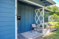 2-bedroom Home with Hot Tub near Granbury Square Hotel a Granbury