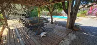 The Oustal Delcastèl, Furnished very comfortable with large south facing terrace and BBQ
