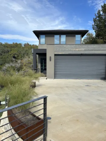 Treetop Modern Oasis Lakeway