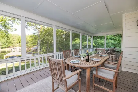 Waterfront-Gorgeous Views-New Boat House-Fire Pit-Much More!!