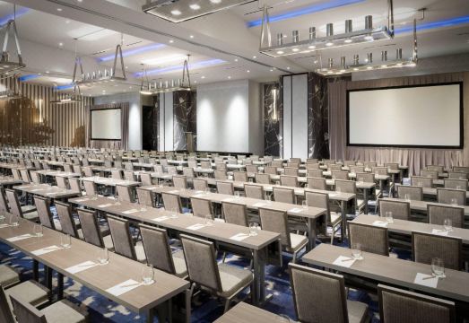 호텔 니아 오토그래프 컬렉션