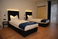 Haven - Hotel am Stadion Hotels in der Nähe von Leverkusen-Rheindorf