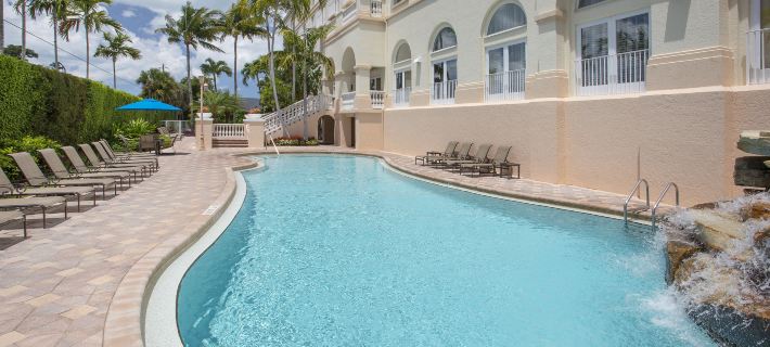 Hilton Naples Hoteles en Condado de Collier
