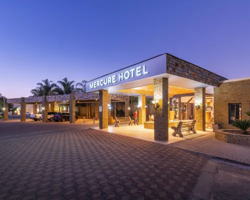 Mercure Hotel Windhoek โรงแรมในวินด์ฮุก