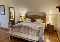 Stage Road Estate private studio apartment.