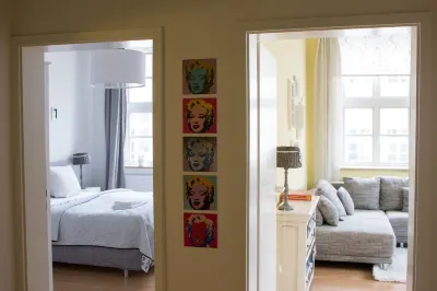 Modern 3-room apartment in the city center with Wi-Fi
