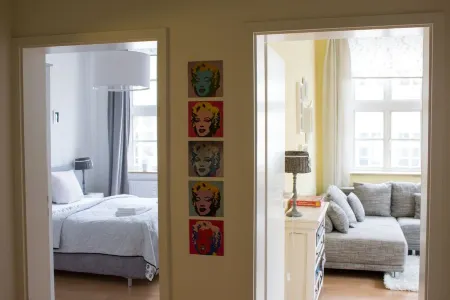 Modern 3-room apartment in the city center with Wi-Fi Отели рядом с достопримечательностью «University of Lüneburg»