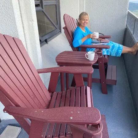 Grandfather Glory. A Luxury Condo With Spectacular View of Grandfather Mountain