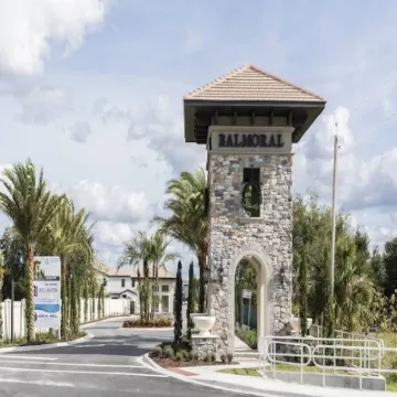 Balmoral Resort 4 Bedroom 3 Bath Home, Private Pool with Free Heat/Wifi/BBQ Inc