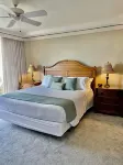 Last Minute!  Amazing View!   Book Anytime Between Aug 21 - Sept 30  325/Night!