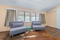 Seaside Sea Shanty - Pet Friendly