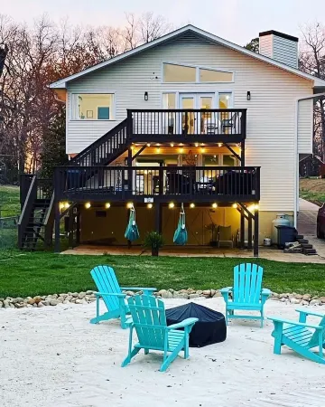 Driftwood Lake House- cozy , quiet cove!
