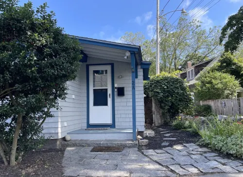 Charming Coastal Cottage, Steps to Ocean & Rockport Village!